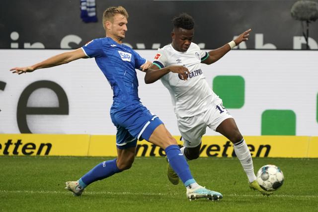 库里22+6+6杜兰特31分 勇士险胜太阳终结3连败